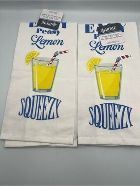 HOME Collection White Lemon Yellow Squeezy Flour Sack Towels (Set of 2)